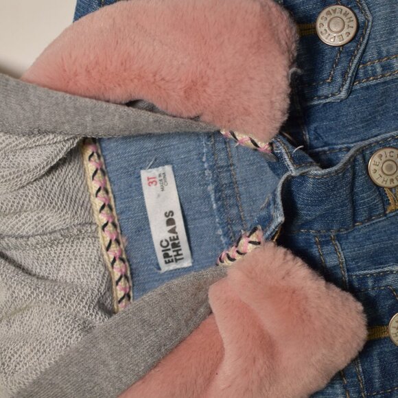 Girls Denim Jacket Hooded Size 3T Fur Collar - Picture 7 of 15